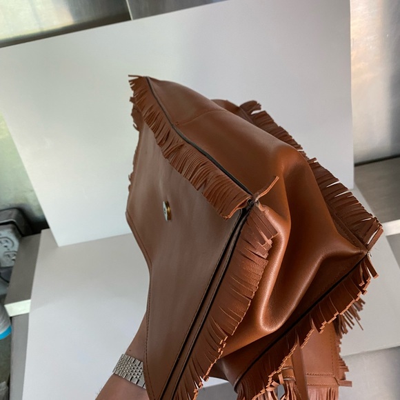 VALENTINO GARAVANI Leather Crossbody/clutch  Large Fringe Detachable Strap - Picture 14 of 16